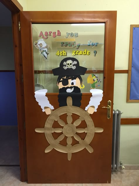 Pirate class door Back To School Pirate Theme, Pirate Theme Classroom Door, Pirate Decorations Classroom, Pirates Classroom Theme, Pirate Door Decoration, Pirate Door Decorations Classroom, Pirate Vbs Decorations, Pirates School Theme, Pirate Door