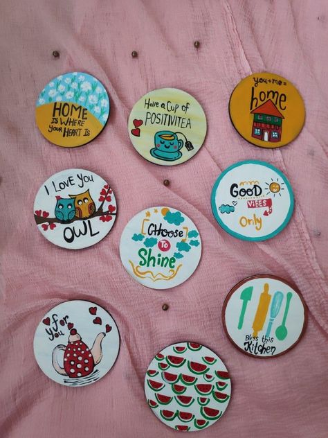 Fridge magnets 🥰 Fridge Magnets Drawing, Fridge Magnets Design, Mdf Fridge Magnets Painting, Handmade Fridge Magnets Painting, Mouldit Fridge Magnet, Fridge Magnets Painting Ideas, Kitchen Fridge Magnets, Fridge Magnets Ideas Creative Mdf, Diy Fridge Magnets Creative