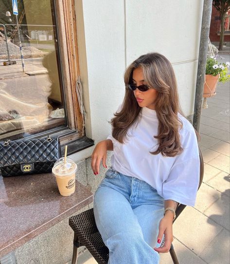 Titas Outfit, Tops Stylish, Mom Jeans Outfit, Winter Fashion Outfits Casual, Everyday Fashion Outfits, The Best Summer, Crochet Crop, Minimal Outfit, Casual Chic Style