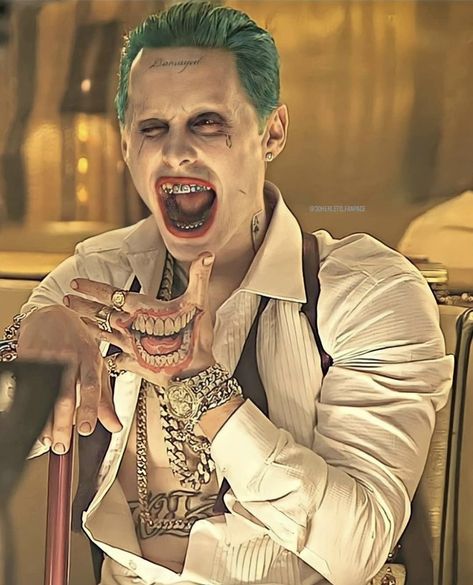 Joker Smile Hand Tattoo, Jared Leto Joker Costume, Joker 2016, Image Joker, Joker Outfit, Jared Leto Joker, Joker Smile, Leto Joker, Harley And Joker Love