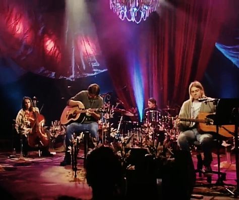 Mtv Unplugged Nirvana, Mtv Aesthetic, Nirvana Mtv, Nirvana Mtv Unplugged, Nirvana Concert, Nirvana Unplugged, All My Loving, Mtv Unplugged, Nirvana Kurt Cobain