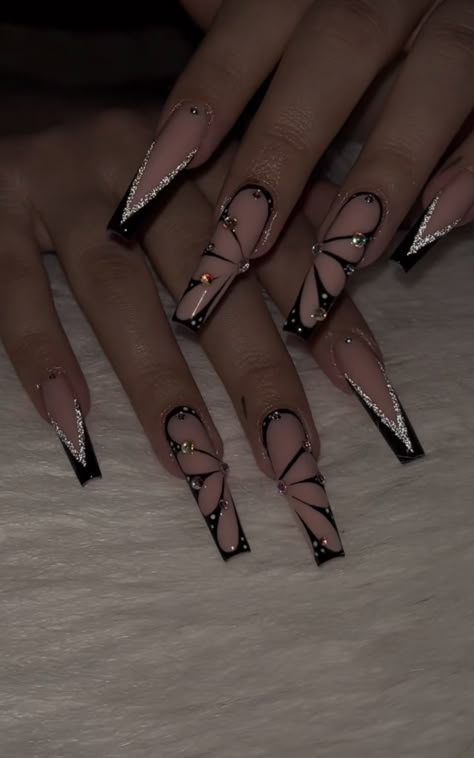 Black Nails Coffin, Coffin Style Nails, Coffin Nails Black, Dance Nails, Sunflower Nail, Black Coffin Nails, Unghie Nail Art, Nails Beautiful, Sunflower Nails