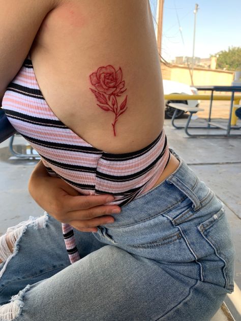 Side Stomach Tattoos, Red Flower Tattoos, Stomach Tattoos Women, Rose Tattoos For Women, Hand Tattoos For Girls, Pretty Hand Tattoos, Neck Tattoos Women, Red Rose Tattoo, Small Pretty Tattoos