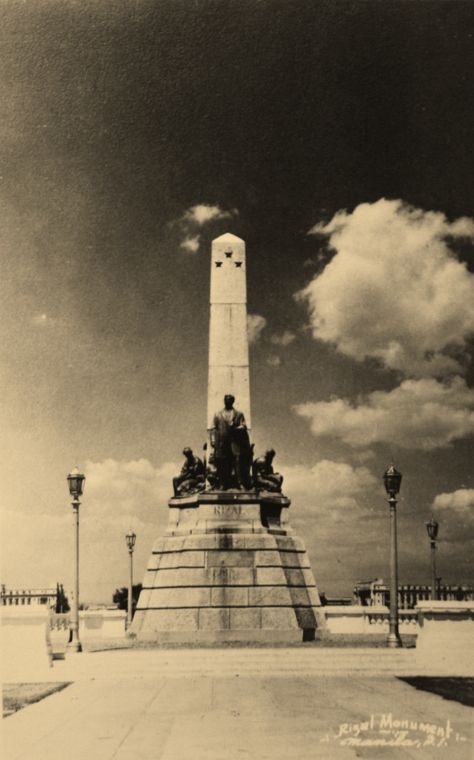 1949 Rizal monument (ctto) Life And Works Of Jose Rizal, Life And Works Of Rizal Background, Rizal Park Photography, Rizal Park Aesthetic, Jose Rizal Aesthetic, Jose Rizal Background, Rizal Background, Old Philippines Aesthetic, Jose Rizal Monument