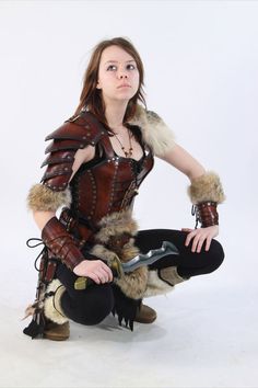 Barbarian Costume, Costume Viking, Ren Faire Costume, Costume Armour, Viking Costume, Female Armor, Larp Costume, Leather Armor, Medieval Costume