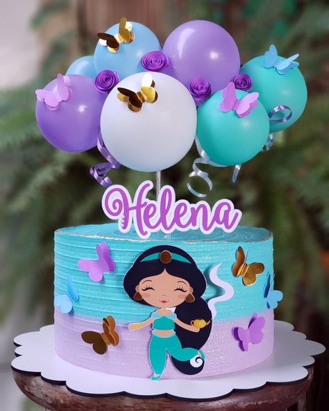 Rosane Lessa on Instagram: “💜 JASMINE 💜 . Parabéns Helena!!! 🎉🎉 . 📸 Não tô sabendo lidar com essa fofura!!! 🥰 ⏩ Passe pro lado! Muitas fotos porque eu tô apaixonada!!!…” Jasmine Cake, Paper Cake, Pink Cake, White Cake, Lemon Cake, Strawberry Cake, Mug Cake, Fondant Cakes, Baby Cake