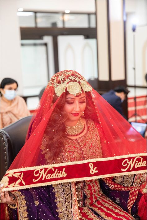 Nikah Duppata With Name, Nikah Dupatta Ideas With Name, Nikah Dupatta Ideas, Pakistani Nikkah, Bride Fashion Illustration, Nikkah Wedding, Wedding Toronto, Bride Entry, Bridal Dupatta