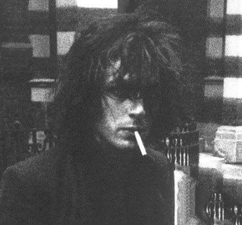 Syd Barrett Crazy Diamond, Syd Barrett, Roger Waters, Ufo Sighting, Shine On, Classic Rock, Pink Floyd, Rock N, Rock N Roll