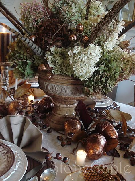 rustic floral design.  I love using birds feathers in floral designs, on the Christmas tree.... Hydrangea Arrangements, Christmas Tablescape, Fall Thanksgiving Decor, Autumn Decorating, Summer Bouquet, Fall Tablescapes, Beautiful Table Settings, Thanksgiving Centerpieces, Pretty Tables