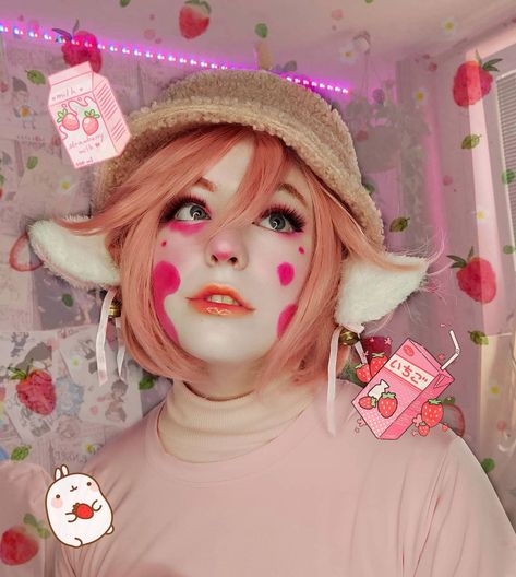 Strawberry Cow Cosplay, Strawberry Cow Makeup, Cow Make Up, Cow Cosplay, Unconventional Makeup, Y2k Makeup, Cow Costume, Strawberry Cow, Kawaii Cosplay