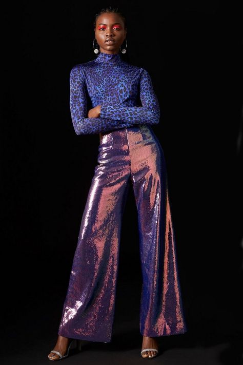 Look Disco, Sequin Trousers, Cocktail Party Outfit, Disco Glam, Disco Fashion, Disco Style, Tokyo Street Fashion, 70s Inspired Fashion, Look Retro