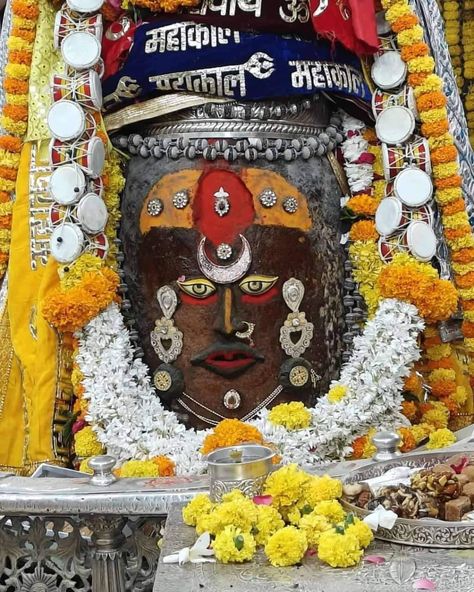 Mahakaleshwar Jyotirlinga, Pins