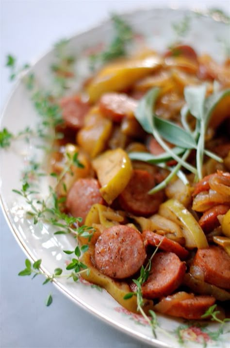 BROWN SUGAR KIELBASA WITH APPLES & ONIONS ~ A WONDERFUL MEAL FOR OKTOBERFEST! Brown Sugar Kielbasa, Apples And Onions, Kielbasa Recipes, Chicken Stroganoff, Meat And Vegetables, Sausage Dishes, Kielbasa, Healthy Crockpot, Weekly Menu