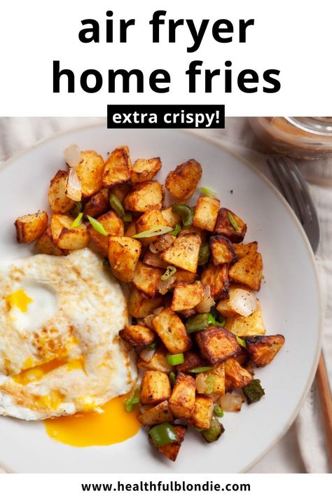 Restaurant-style air fryer home fries are extra crispy, fluffy, and loaded with caramelized onions and peppers. Ready in under 20 minutes, these breakfast potatoes are the perfect side dish. No butter is needed! Home Fries Breakfast, Breakfast Fries, Air Fryer Home Fries, Breakfast Air Fryer, Low Carb Cornbread, Home Fries, Breakfast Potatoes, Air Fryer Healthy, Homemade Breakfast