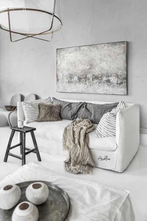 Wabi Sabi Furniture, Grey Interior Doors, Paulina Arcklin, Diy Bank, Beach House Design, Photography Styling, White Living, Household Furniture, Styl Boho