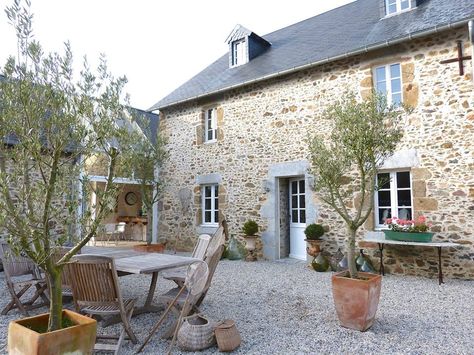 Irish Farmhouse Exterior, Modern Irish Cottage, Irish Cottage Renovation, Irish Farmhouse, Modern French Provincial, English Farmhouse, Irish Houses, Ranch Remodel, Irish Cottage