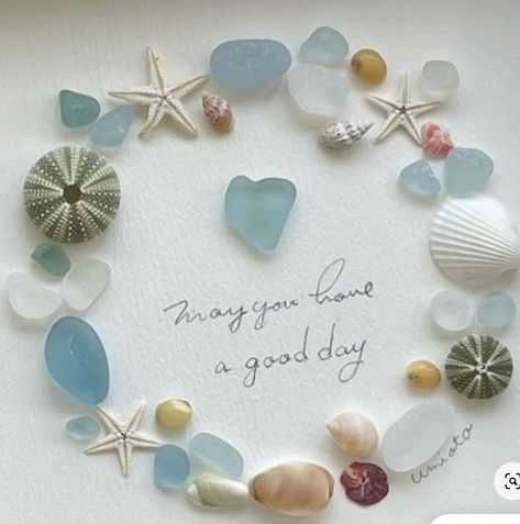 Seaglass Art Ideas, Sea Glass Art Ideas, Glass Art Ideas, Sea Glass Artwork, Sea Glass Art Diy, Beach Themed Crafts, Sea Glass Art Projects, Box Frame Art, Seaglass Art