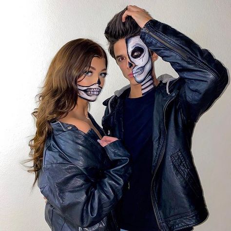 loren gray (@loren) • Instagram photos and videos Loren Gray Halloween, Halloween Skeleton Makeup, Grey Brown Hair, Amstaff Puppy, Carter Reynolds, Taylor Caniff, Skeleton Makeup, Grey Pictures, Brent Rivera