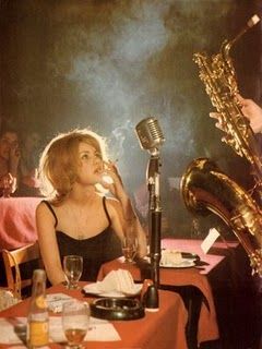 1960s oh that sexy saxophone 1920s Jazz, Ya Like Jazz?, Jazz Lounge, Damien Chazelle, Tableaux Vivants, Jazz Bar, Jazz Art, Cool Jazz, Clubbing Aesthetic