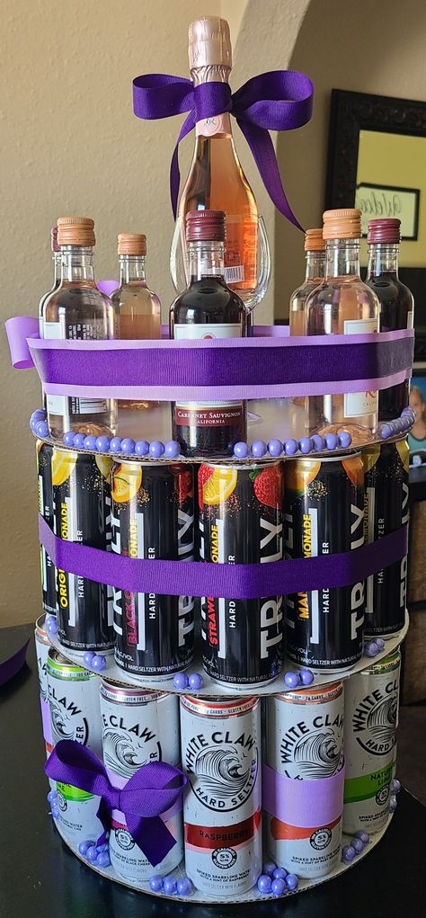 Liquor Basket Ideas For Women, Liquor Gift Baskets For Women, Alcohol Gift Ideas For Women, Booze Cake Tower, 21 Alcohol Cake Tower, Alcohol Tower, Cake Auction Fundraiser, Birthday Baskets For Women Diy, 30th Birthday Gift Baskets For Women