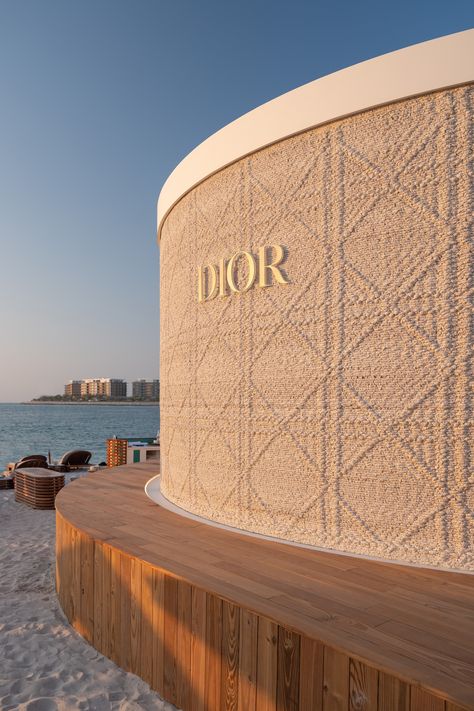 Dior Wallpaper, Dior Store, Dior Aesthetic, Dior Girl, Luxe Life, Luxury Aesthetic, Miss Dior, Pop Up Store, Wasp