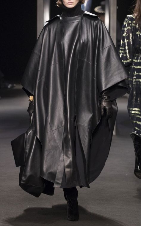 Leather Couture, Blondie Debbie Harry, Long Leather Coat, Debbie Harry, Poncho Cape, Alberta Ferretti, Leather Design, Leather Coat, Moda Operandi