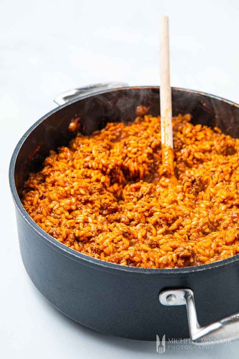 Beef Risotto, Risotto Pressure Cooker, Best Risotto, Risotto Recipes Easy, Pressure Cooker Recipe, How To Make Risotto, Tomato Risotto, Crispy Beef, Best Beef Recipes