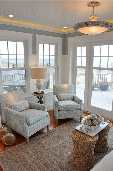 Living room - coastal inspired - not overly beach themed or nautical - double tables instead of single coffee table Neutral Coastal Decor, Living Room Coastal, Interior Design Minimalist, Sunroom Decorating, Cottage Coastal, Sunroom Designs, Sunroom Ideas, Coastal Living Rooms, Beach House Interior