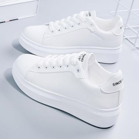 Kasut Nike, Elegant Sneakers, Dr Shoes, White Shoes Sneakers, Girly Shoes, Sneakers Women, Shoes Comfortable, Girls Sneakers, Trendy Shoes