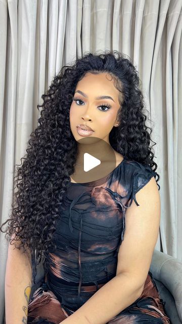 𝑪𝒊𝒂𝒓𝒂 𝑫𝒂𝒏𝒊𝒆𝒍 on Instagram: "The Passion Wave bundles are Top Tier!💕✨ @hairsofab this definitely a look! I’ve received nothing but compliments since I tried this flip over quick weave! I used 4-26” passion wave bundles to achieve this look." Flip Over Weave Sew Ins, Flip Over Method Quick Weave, Flip Over Sew In, Flip Over Quick Weave, Flip Over Method, Quick Weave Curly, Curly Weaves, Quick Weave Hairstyles, Quick Weave