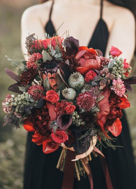 fall wedding bouquet, autumn wedding bouquet, red bouquet, vibrant bouquet Autumn Wedding Flowers October, Wedding Bouquet Autumn, Wedding Bouquet Red, Autumn Wedding Bouquet, Moody Flowers, Wedding Business Ideas, Orange Bridal Bouquet, Flower Recipes, Wedding Bouquet Ideas