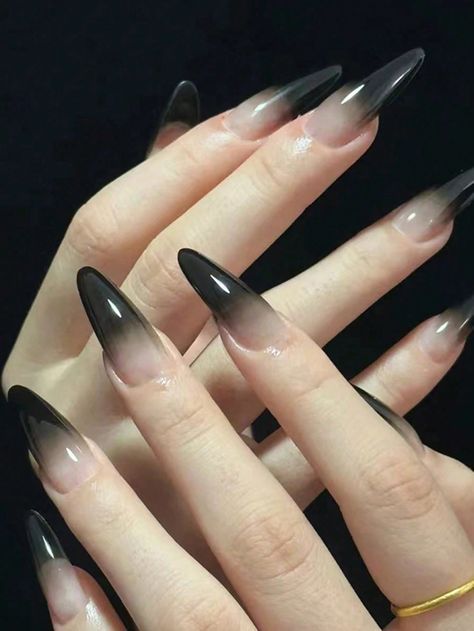 Goth Prom Nails, Yuna Itzy Nails, Goth Nails Almond, Dark Goth Nails, Almond Black Nails, Nails Red And Black, Nails Emo, Long Black Nails, Pretty Nail Colors