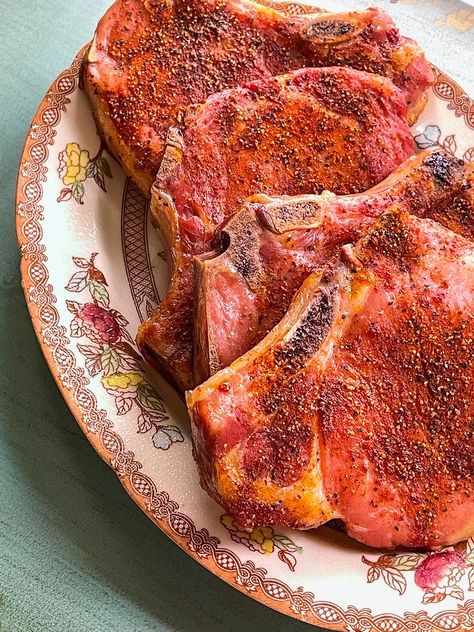 Pellet Grill Pork Chops, Smoked Pork Steaks Recipe, Traeger Pork Chops, Pit Boss Pellet Grill Recipes, Smoked Pork Recipes, Pellet Smoker Recipes, Bbq Rub Recipe, Pork Spices, Pork Chop Seasoning