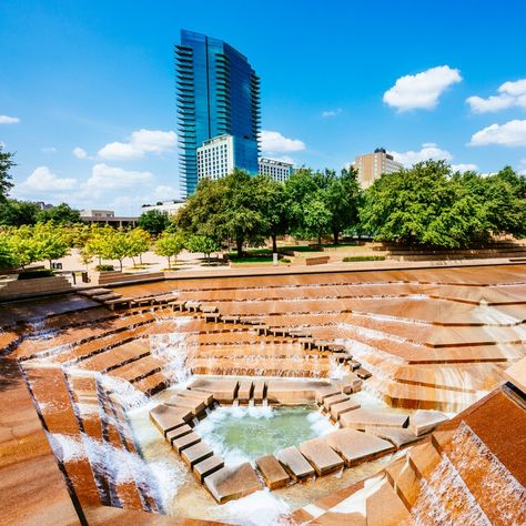 Forth Worth Fort Worth Water Gardens, Fort Worth Zoo, Visit Dallas, Fort Worth Stockyards, Affordable Vacations, Romantic Things To Do, Couple Getaway, Texas Travel, Fort Worth Texas