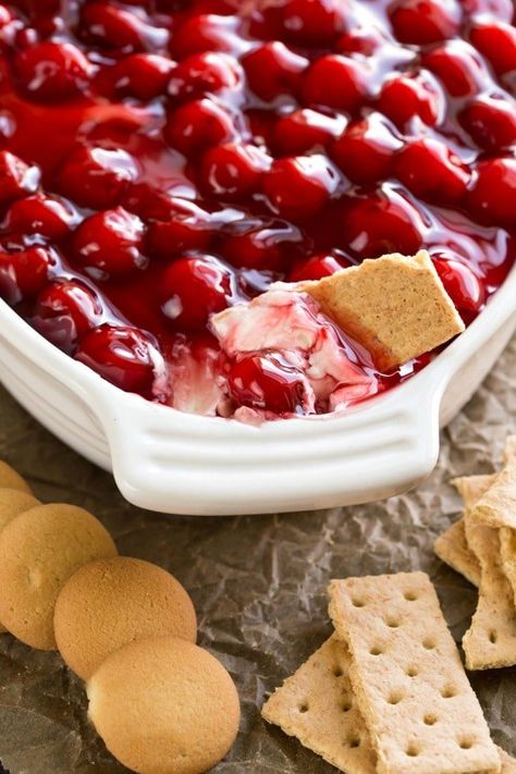 Graham cracker dipped into cherry cheesecake dip Cherry Cheesecake Dip Recipe, Thanksgiving Food List, Cherry Cheesecake Dip, Food Dips, Cheesecake Dip Recipe, Cheesecake Dip, Sweet Dips, Dessert Aux Fruits, Brownie Desserts