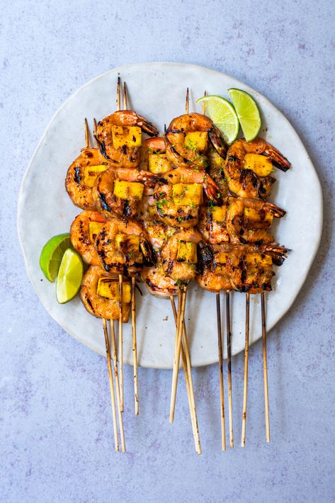 Grilled Shrimp & Pineapple Skewers Pineapple Shrimp Skewers, Grilling Shrimp, Pineapple Skewers, Prawn Skewers, Shrimp Skewer Recipes, Pineapple Shrimp, Pineapple Skewer, Chicken Kale, Easy Pasta Dinner