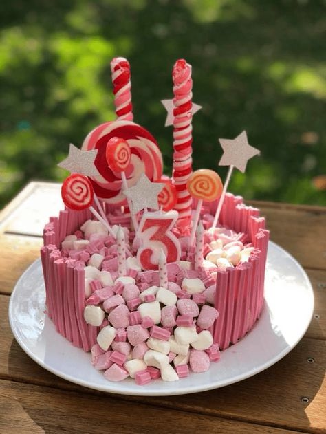 Stick Cake Design Images (Stick Birthday Cake Ideas) Woolworths Cake, Mud Cake Hack, Woolworths Cakes, Epic Cake Fails, Rocket Ship Cake, Girls Birthday Cake Ideas, Best Birthday Ideas, Shimmer And Shine Party, Ship Cake