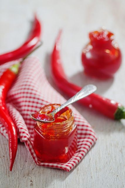 Easy Chili Jam, a sweet and tangy sauce for sandwiches, cream cheese or crackers. Chili Jam, Cheese Sauces, Savory Jam, Chilli Jam, Easy Chili, Jam And Jelly, Homemade Chili, Jam Recipe, Sweet Chilli