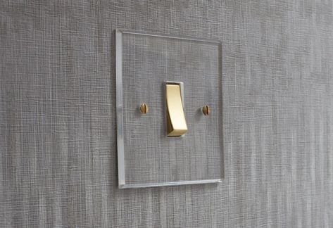 Focus SB Prism clear faceplate with flame polished bevelled edges offers a quality light switches accessory ideal for decorative luxury interior wallcoverings. Socket Cover Ideas, Modern Light Switches, Designer Light Switches, Decorative Light Switch Covers, Clear Plates, Switch Design, Light Switches, Home Upgrades, Furniture Details