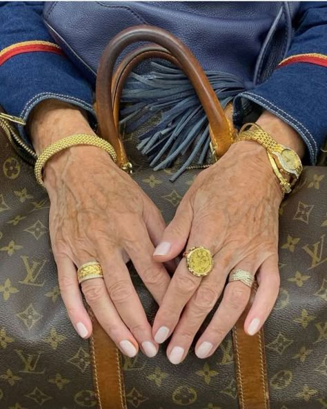 Grandma Aesthetic, Old Money Aesthetic, Mode Inspo, Jewelry Inspo, Replica Handbags, Old Money, Mens Bracelet, Leather Bracelet, Mood Board