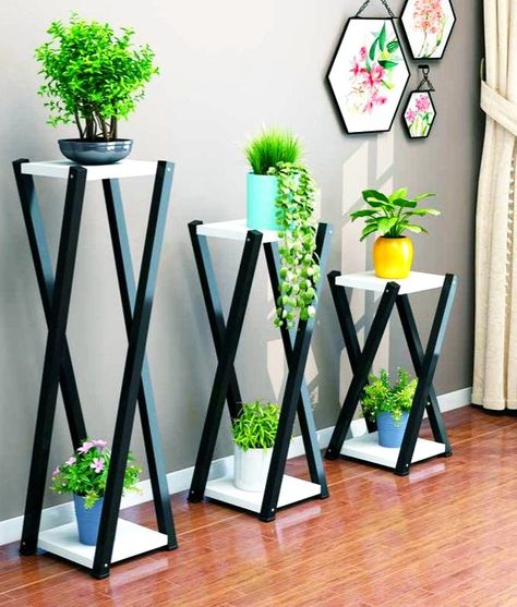 Diy Console, Diy Console Table, Living Room Balcony, Plant Decor Indoor, Plant Stand Indoor, House Plants Decor, Plant Stands, Living Room Green, Metal Projects