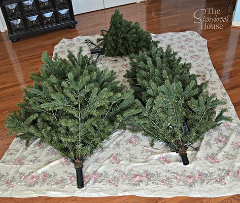 How To Make A Christmas Tree Storage Bag Diy Christmas Tree Storage Bag, Diy Christmas Tree Storage, Christmas Storage Ideas, Organizing Cleaning Supplies, Half Christmas Tree, Christmas Exterior, Christmas Tree Bag, Christmas Tree Storage Bag, Fake Christmas Trees