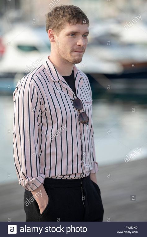 Download this stock image: Cannes, France, 15 October 2018, Billy Howle at the photo call for MOTHERFATHERSON (BBC) during MIPCOM 2018 - The World’s Entertainment Content Market © ifnm / Alamy Live News - PWE3KD from Alamy's library of millions of high resolution stock photos, illustrations and vectors. Billy Howle, 15 October, Cannes France, Live News, The Photo, Cannes, Bbc, High Resolution, Stock Images