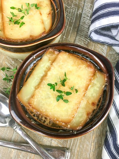 French Onion Soup Recipe (Gluten-Free) - More With Less Today Gluten Free French Onion Soup, Soup Gluten Free, Onion Soup Recipe, French Onion Soup Recipe, Onion Soup Recipes, Tasty Meat, Free In French, Weight Watchers Dinner Recipes, Onion Soup Mix