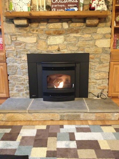 Pellet Stove Insert Ideas Living Rooms, Pellet Stove Insert Fireplace Ideas, Pellet Stove Fireplace Insert, Wood Stove Fireplace Insert, Pellet Stove Insert, Pellet Fireplace Insert, Stove Surround, Pellet Heater, Pellet Fireplace