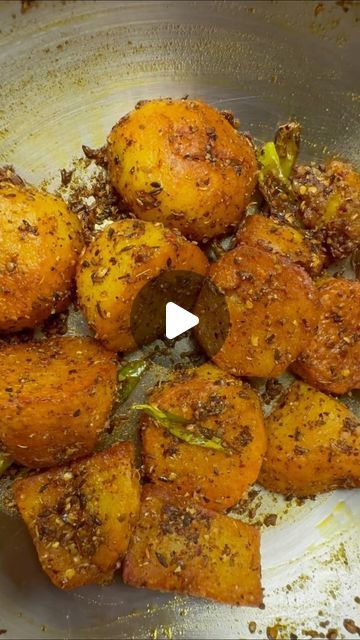 Gulnaz Cooks on Instagram: "Sukhe Aloo / Sookhe Aloo Recipe / Potatoes Recipes / Aloo Recipe  Ingredients: 3 big boiled potatoes 2 tbsp oil 1 tsp cumin Green chillies 2 tsp crushed red chillies 1 tsp crushed coriander 1 1/2 tsp garam masala  For Whole spices powder we need;  1 tsp coriander seeds 1 tsp fennel 1 tsp cumin  1cardamom 3 cloves 1/2 tsp black pepper  Pieces of nutmeg and mace Bay leaf Half star anise  Your queries;  Aloo recipe Aloo recipe Alu recipe Aalu recipe Aloo recipes Sukhe aaloo Sukhe aloo Sukhe aalu Sukhe aaloo kaise banaye Chatpate alu recipe  #viral #food #chickenrecipes #cooking #cookingathome #cookingvideo #cookingvideos  #cookingchannel  #recipies  #cookinglovers #healthyfood #food #goodfoodgoodlife #easyrecipes #easyrecipe #easyrecipesathome #foodlover #foodlover Masala Aloo Recipe, Masala Aloo, Aloo Recipe, Viral Food, Whole Spices, Aloo Recipes, Potatoes Recipes, Chops Recipe, Bay Leaf