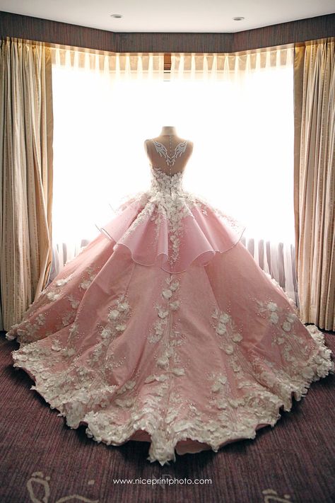 Pink Wedding Dress Long, Mak Tumang, Debut Gowns, Wedding Evening Gown, Quinceanera Dresses Pink, Pink Ball Gown, Pretty Quinceanera Dresses, Pink Wedding Dress, 파티 드레스