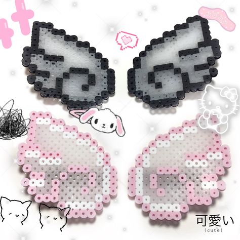 Angel wing Kandi hair clips Perler Bead Hair Clip, Pastel Kandi, Bead Jewelry Patterns, Bead Patterns Free, Diy Hairclips, Perler Bead Crafts, Wing Hair Clips, Hammer Beads, Grunge Pastel