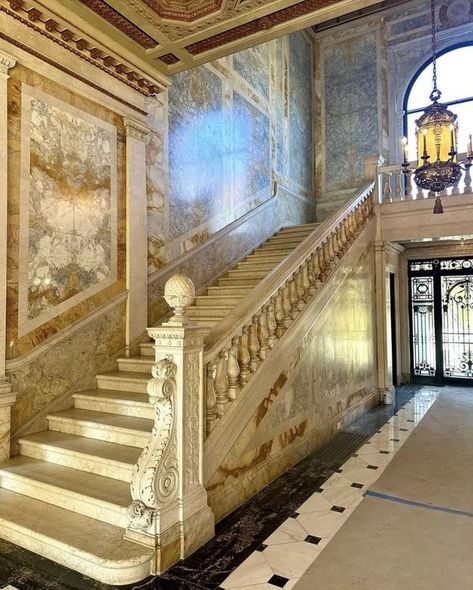 Mansions of the Gilded Age | The legendary one or two million dollar marble staircase at Winfield | Facebook Gilded Age House, Guilded Age Mansions, Huge Old Mansions, Glen Cove Mansion, Castle Grand Staircase, Monmouth University, Gilded Age Mansions Nyc, Glen Cove, Marble Staircase