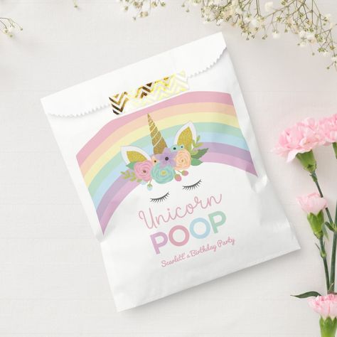 Birthday Party Favor Bags, Unicorn Themed Birthday Party, Birthday Party Treats, Boy Party Favors, Party Favor Bag, Unicorn Poop, Birthday Party Design, Rainbow Birthday Party, Unicorn Rainbow